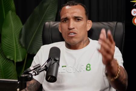 Charles do Bronxs no podcast 'Direto de Vegas'