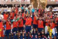 Copa do Mundo: Fifa 'corta' Donald Trump em foto de título da Espanha