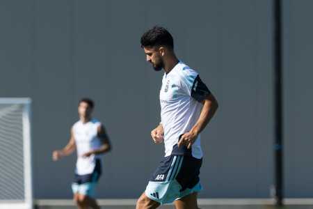 Flaco Lopez em ação no treino da Argentina