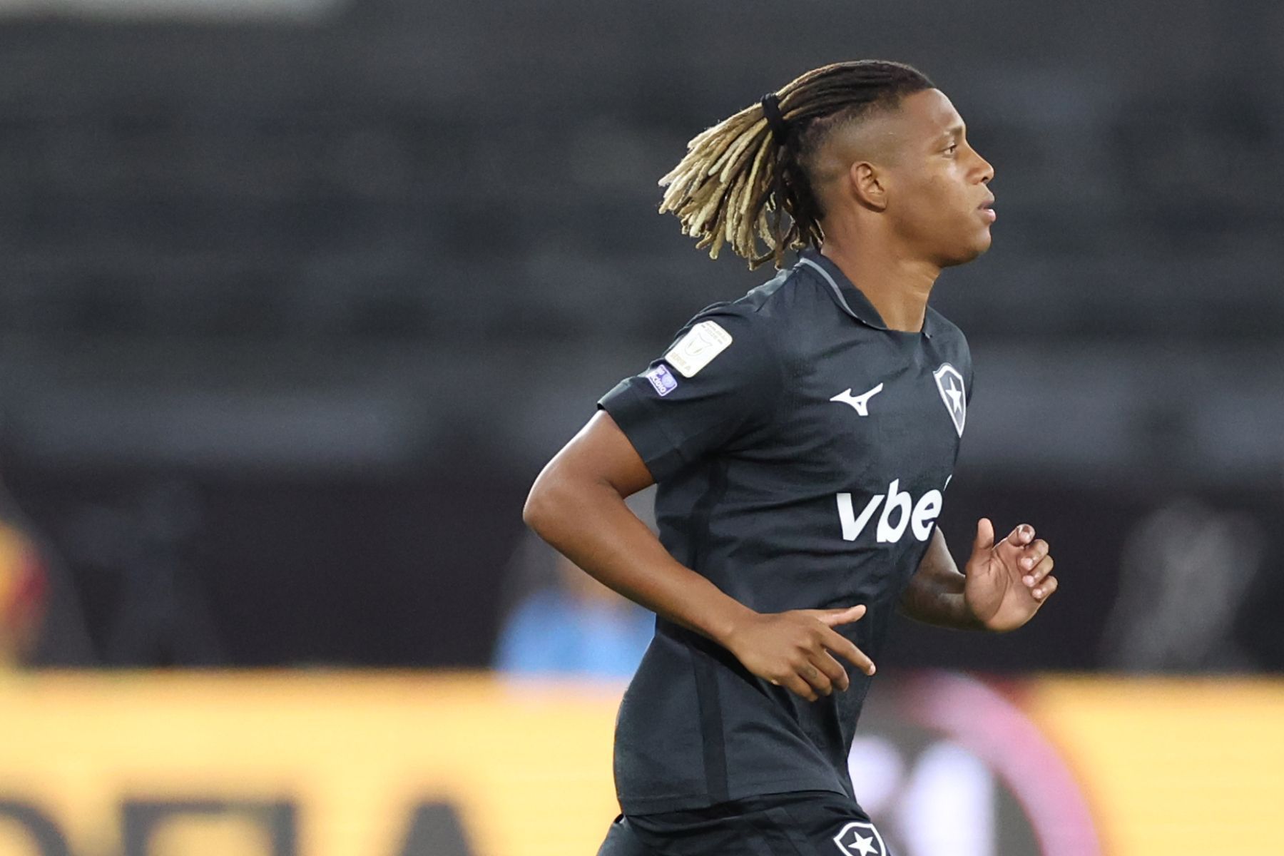 Fim da novela! Danilo entra em campo pelo Botafogo e não vai para o Palmeiras