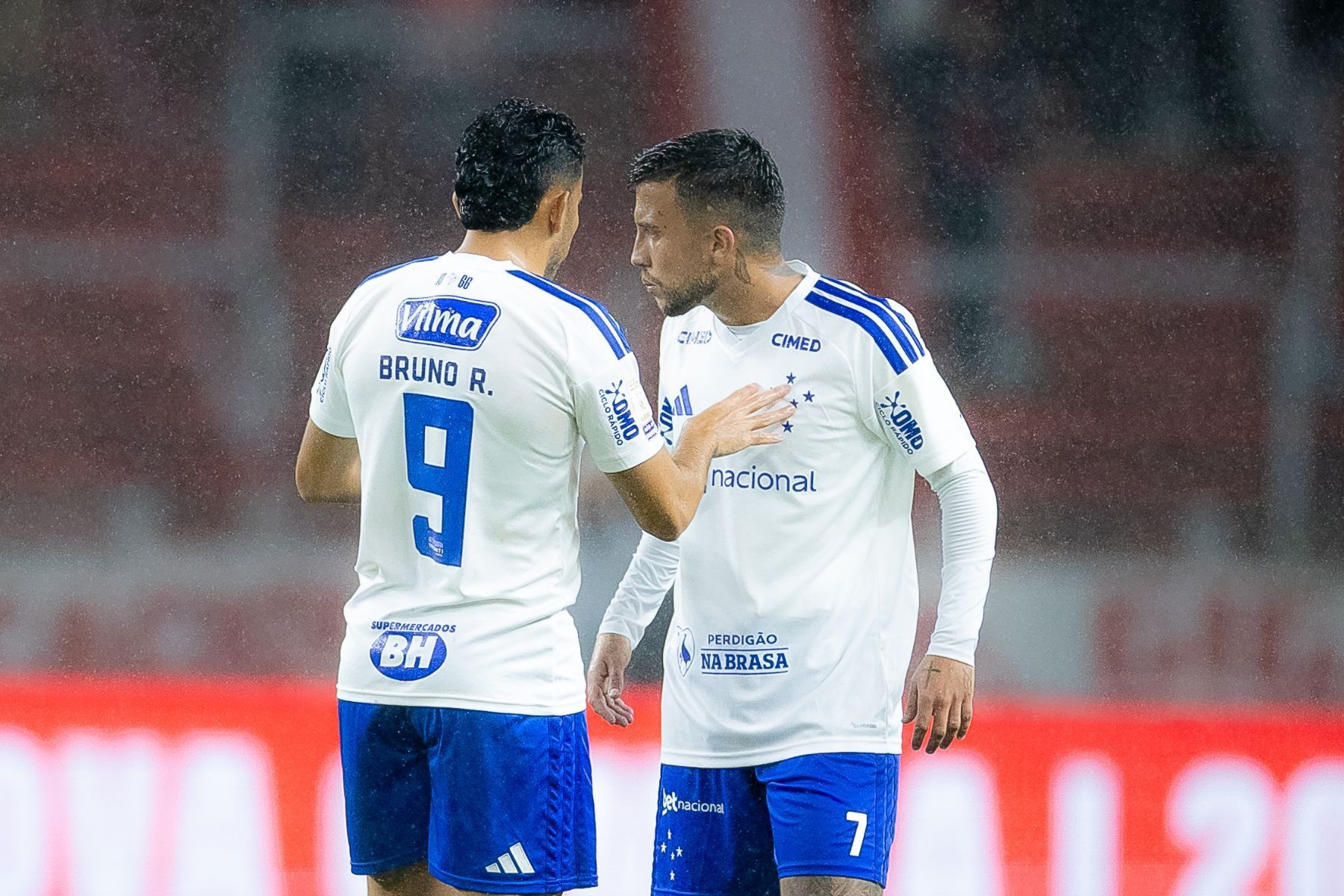 Após drama com lesões, Matheus Henrique vislumbra 'chance de ouro' no Cruzeiro