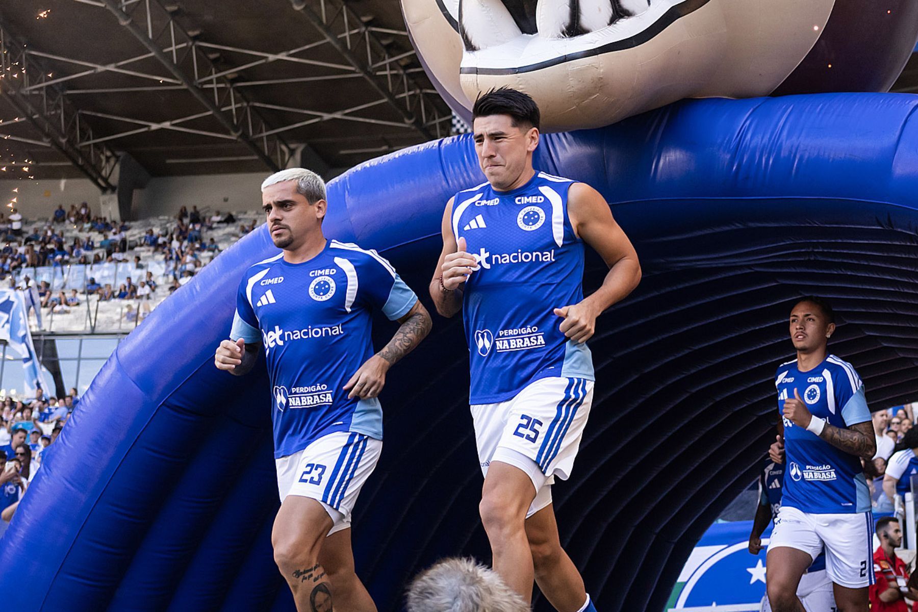 Titular do Cruzeiro pede paciência após derrota e vê domínio sobre o Botafogo