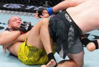 Valter Walker e 'falastrão' trocam farpas sobre jiu-jitsu após UFC Abu Dhabi