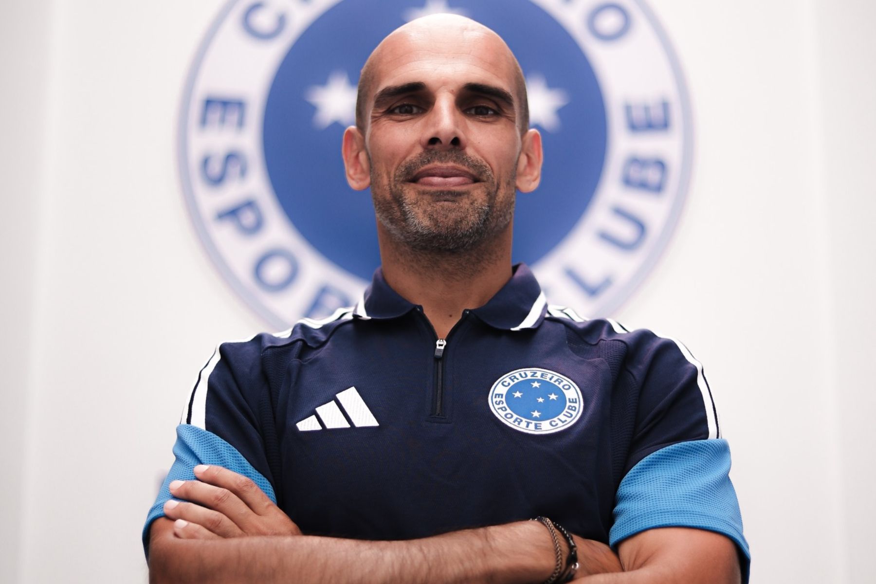 Cruzeiro anuncia português como novo técnico do sub-20 após demissão