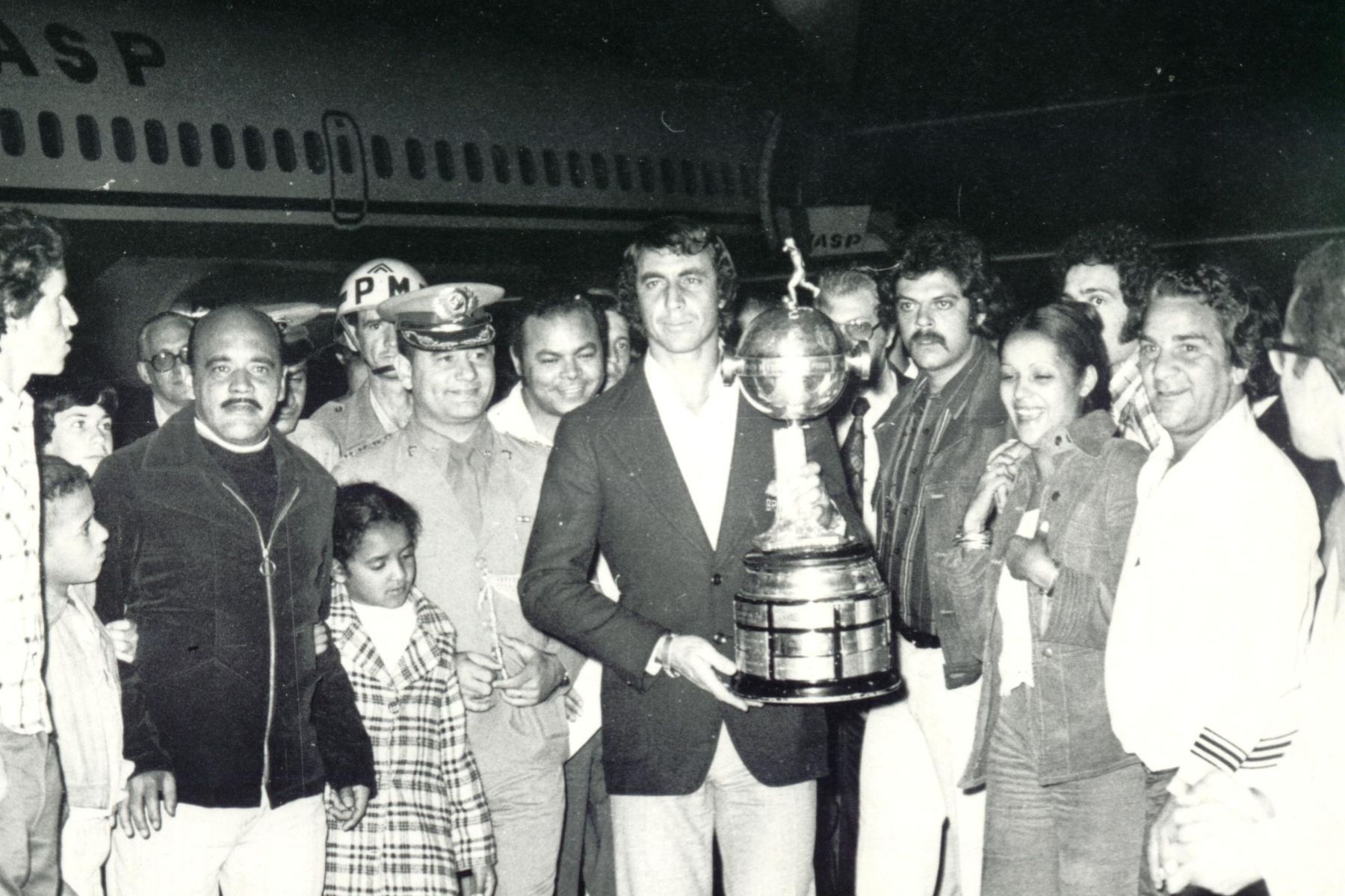 Primeira Libertadores do Cruzeiro completa 50 anos: relembre a conquista