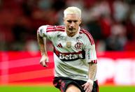 Titular do Flamengo desabafa após empate com Inter: 'Fechar as portas e trabalhar'
