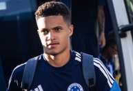 Recuperado de lesão, jovem do Cruzeiro viaja para se apresentar a clube europeu