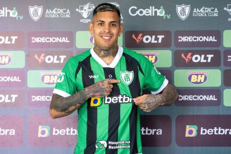 Rodrigo Piñeiro. novo atacante do América