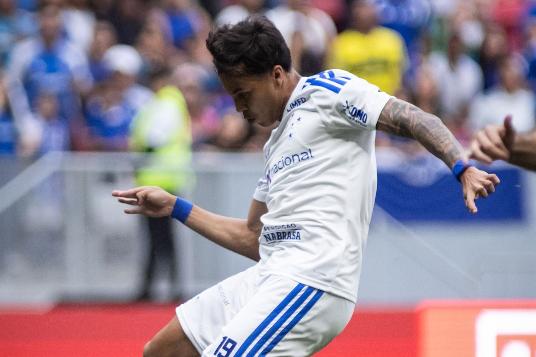 Kaio Jorge atinge marca expressiva pelo Cruzeiro; veja números do atacante