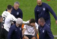 Corinthians x Athletico-PR: Yuri Alberto se lesiona e é substituído aos prantos