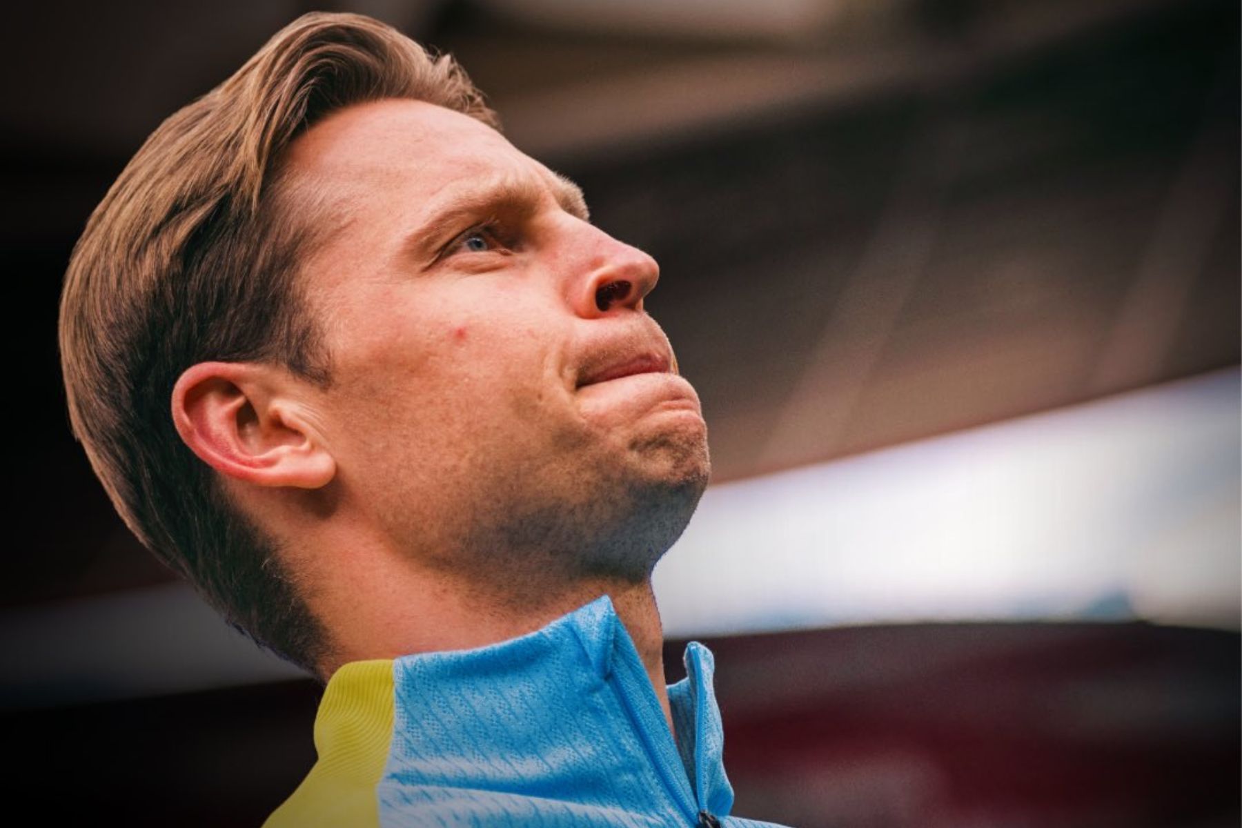 De Jong sofre grave lesão no joelho e será desfalque para o Barcelona
