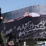Outdoor no Irã mostra imagem de Trump em caixão e faz ameaças ao líder dos Estados Unidos
