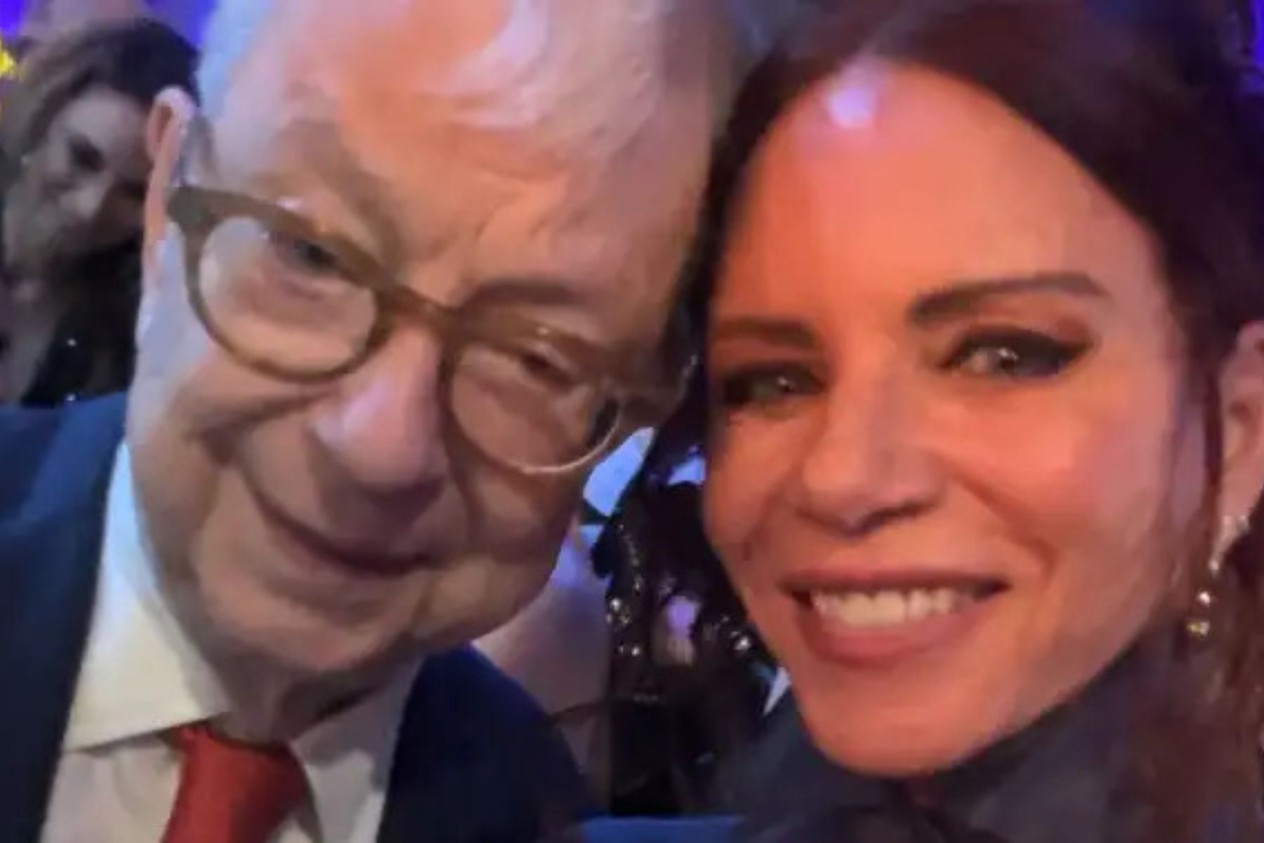 'A gente ia almoçar de novo', diz jornalista Leilane Neubarth em velório de Renato Machado