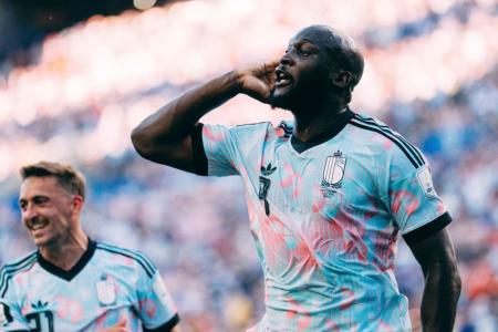 Lukaku comemora gol pela Bélgica
