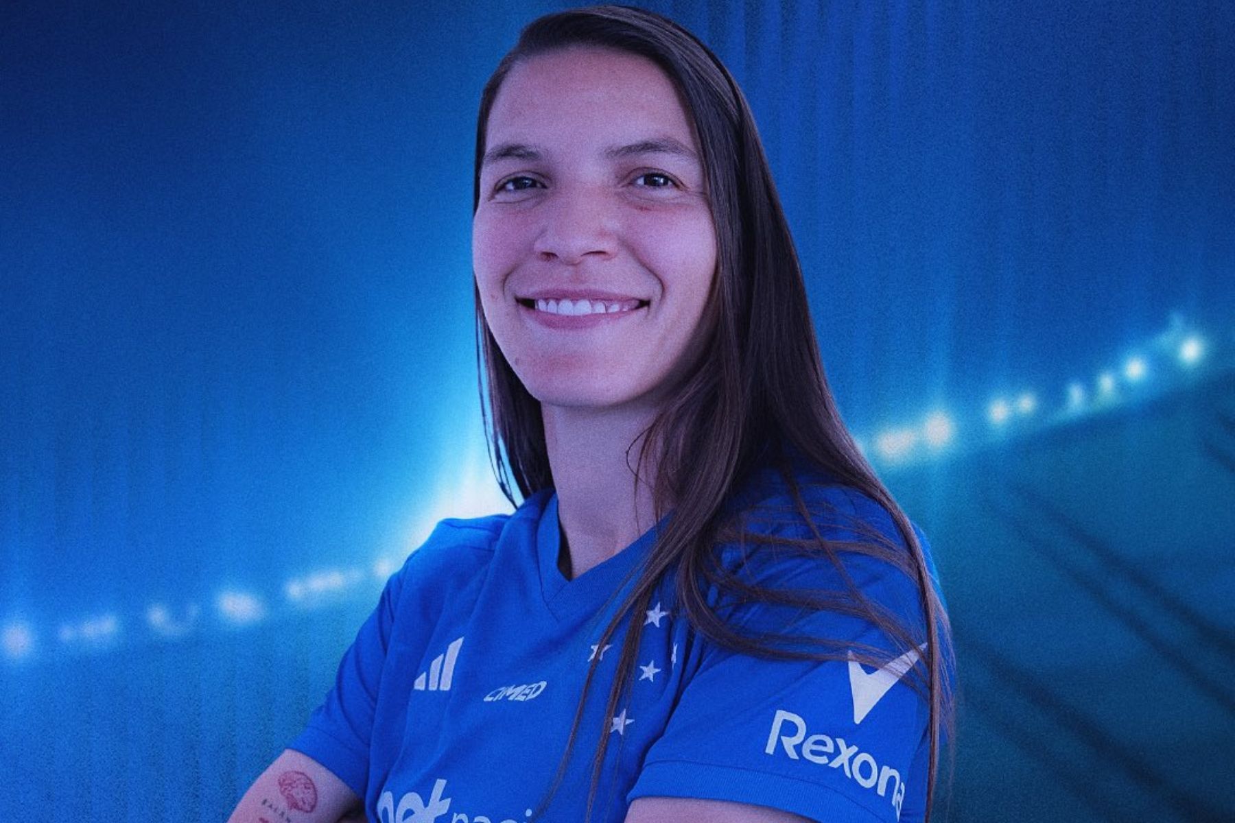 Cruzeiro anuncia contratação de zagueira com passagem pela Seleção Venezuelana