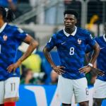 França é eliminada da Copa e perde chance de igualar recorde de Brasil e Alemanha
