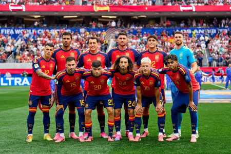 Seleção da Espanha está classificada para as oitavas de final da Copa do Mundo