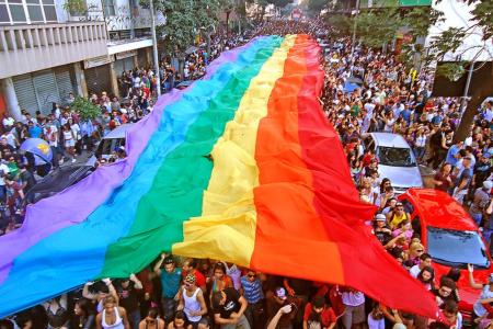 A 27ª edição da Parada do Orgulho LGBTQIAPN+ tem expectativa de reunir 300 mil pessoas em BH