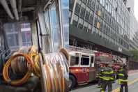 EUA: ruas em Nova York são evacuadas após colunas de prédio entortarem; veja vídeo