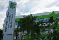 IFSC abre concurso com 46 vagas para professores; salários chegam a R$ 13,2 mil