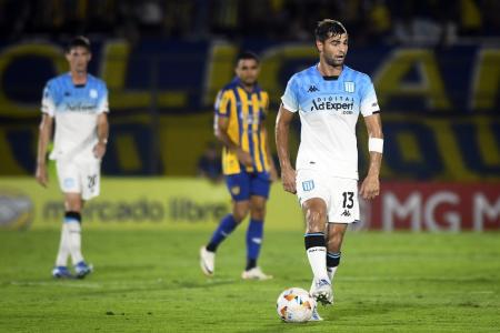 Vasco aguarda documentação para anunciar a contratação de Santiago Sosa