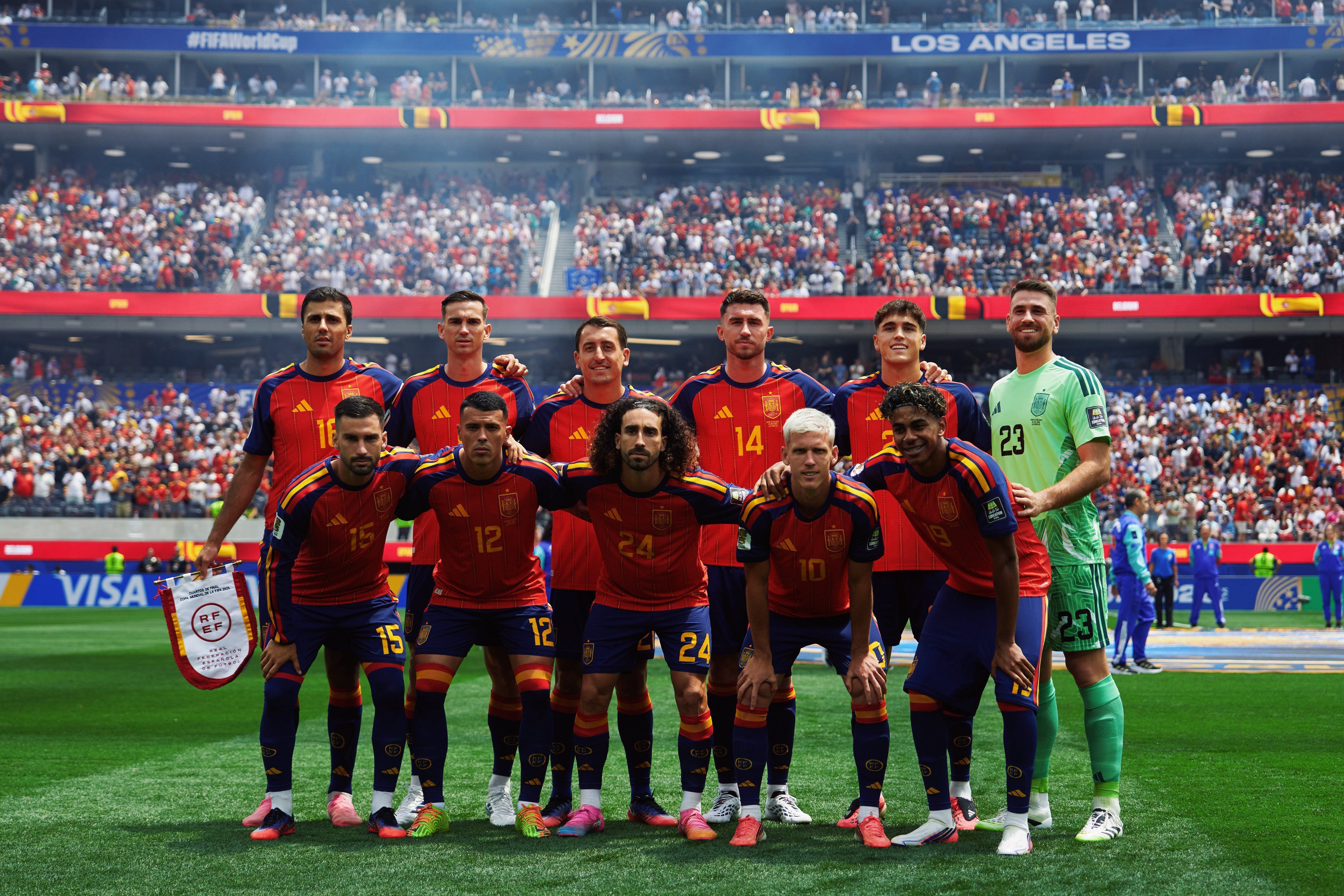 Classificada, Espanha fica próxima de recorde histórico entre seleções