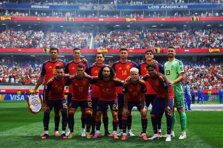 Jogadores da Seleção Espanhola antes de duelo com a Bélgica