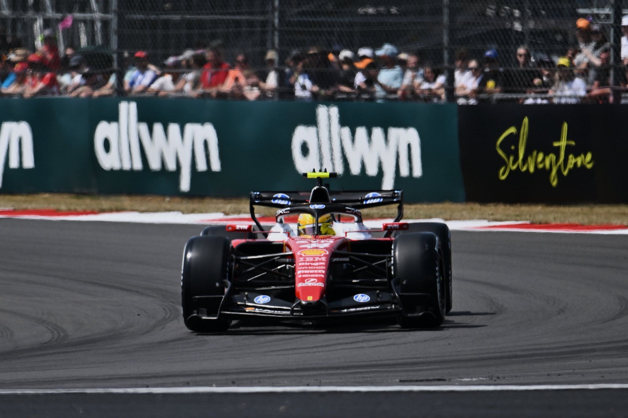 Hamilton lidera único treino livre do GP da Grã-Bretanha de Fórmula 1