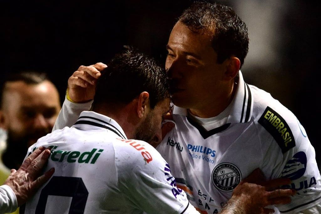 Com gol nos acréscimos, Operário vence Ponte Preta pela Série B