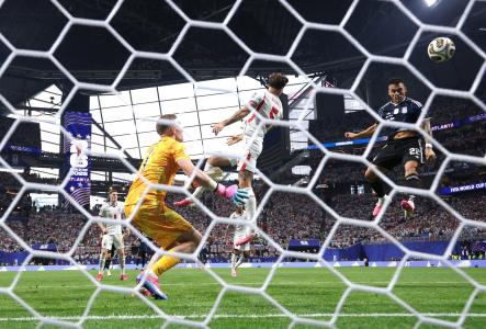 Lance do gol de Lautaro Martínez sobre a Inglaterra