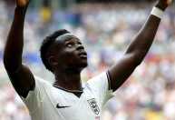 ‘Loucura’: autor de hat-trick, Saka reage à vitória da Inglaterra e defende Tuchel
