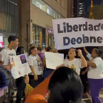 Fãs realizam ato em prol da liberdade da influenciadora Deolane Bezerra; vídeo