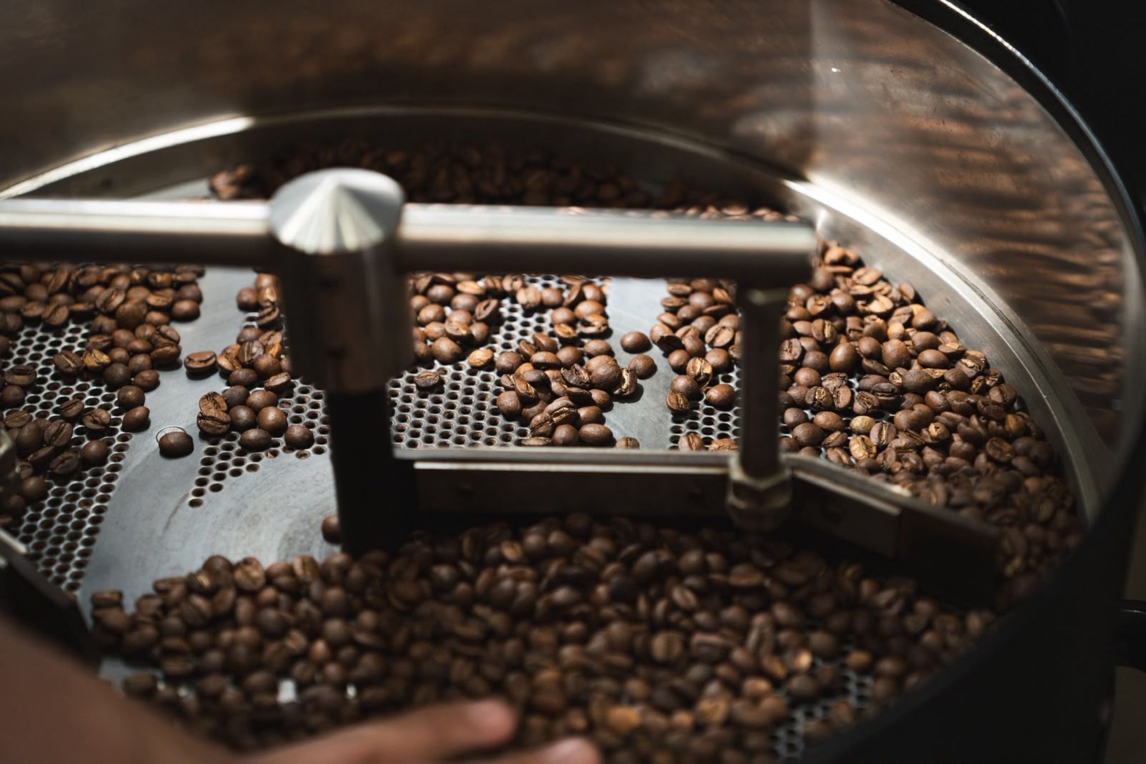 Semana do Produtor Rural terá workshop gratuito de torra de café em MG