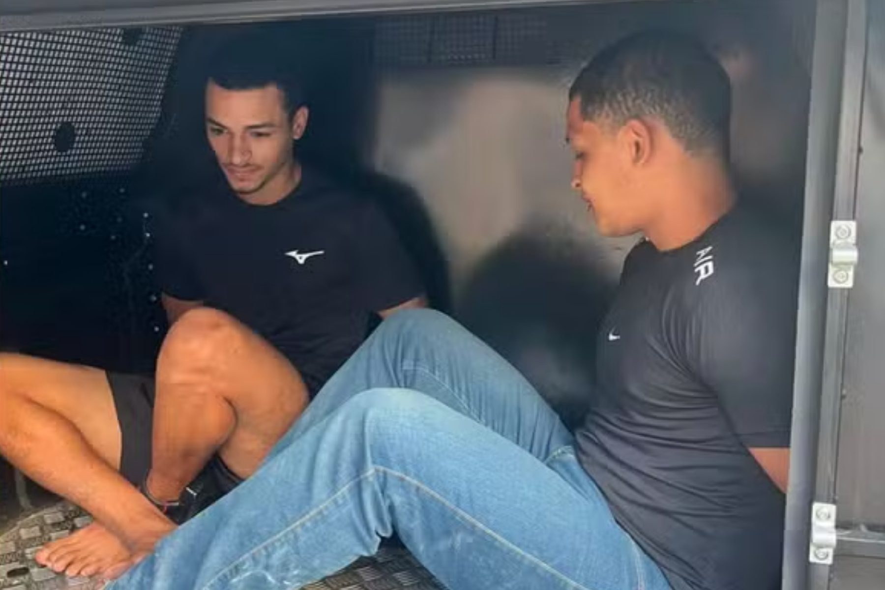 Irmãos são presos suspeitos de ameaçar cadeirante grávida no Espírito Santo