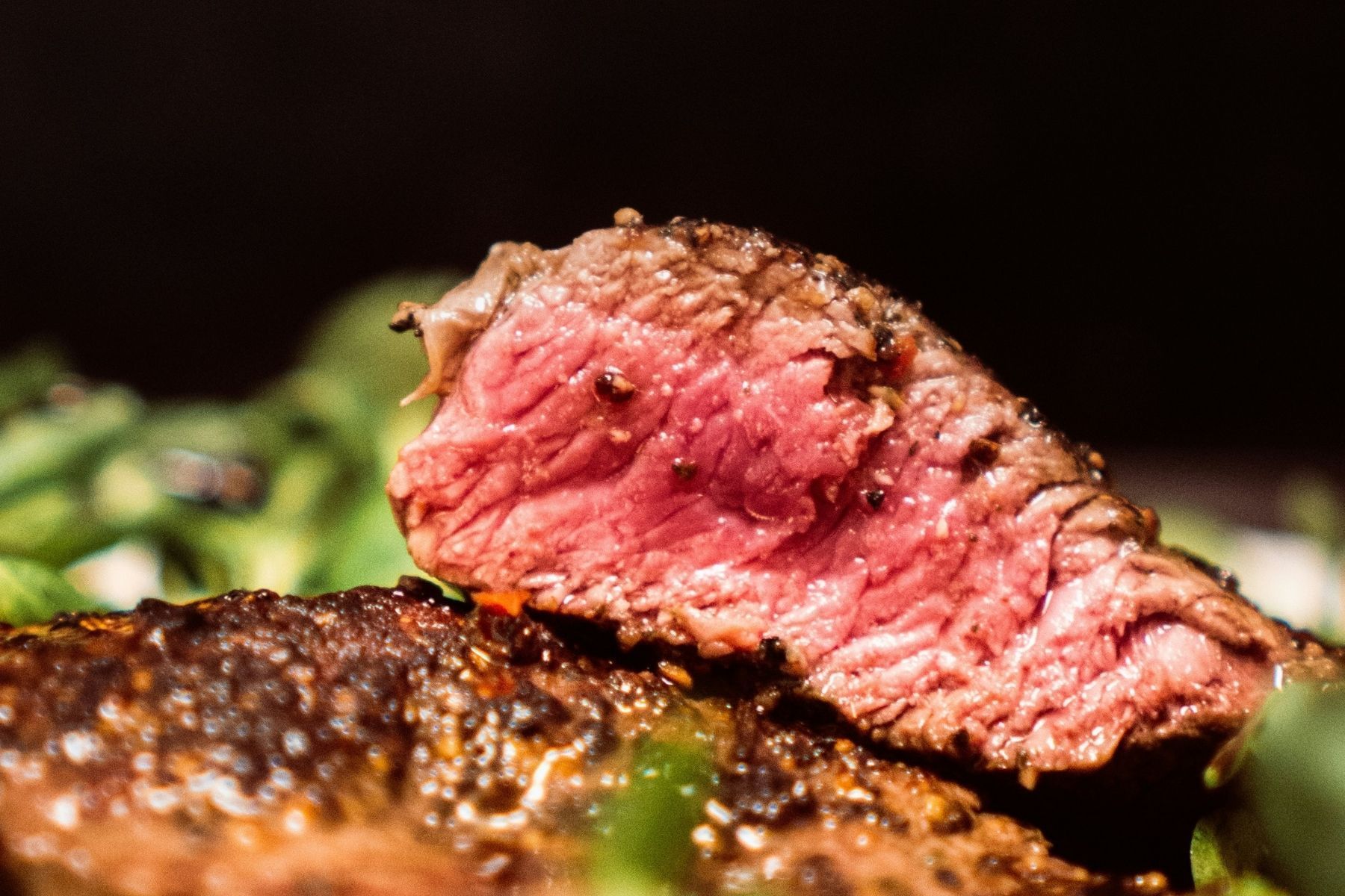 Não é picanha, nem filé-mignon: a carne mais saborosa para fazer churrasco, segundo açougueiros