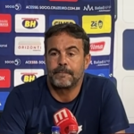 Cruzeiro vai atrás de volante? Artur Jorge abre o jogo sobre janela de transferências