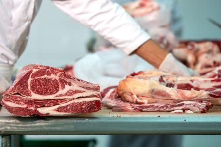 É falso: China não aplicou nova tarifa à carne bovina do Brasil, diz MAPA
