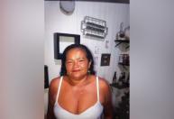 Mulher é morta a facadas após rejeitar investida de homem na saída de bar, diz PC