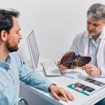 Hepatites virais: doença silenciosa pode causar cirrose e câncer de fígado