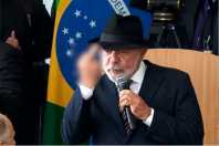 Lula faz gesto obsceno em evento oficial ao rebater que 'pobre não gosta de coisa boa'