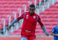 Inter vence Cerro Largo-URU em jogo-treino no Beira-Rio; veja placar e gols