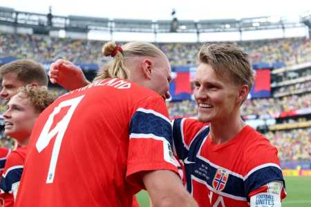 Haaland e Odegaard comandam a campanha histórica da Noruega • Fifa/Divulgação