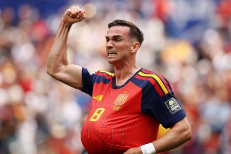 Fabián Ruíz abriu o placar para a Espanha contra a Bélgica • Fifa/Divulgação