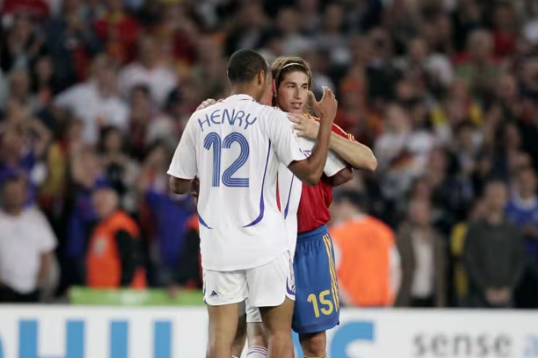 Espanha e França se reencontram pela Copa do Mundo após 20 anos; relembre
