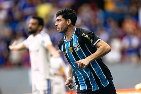 Nardoni comemora segundo gol do Grêmio contra o Cruzeiro • Deividson Isidio/Grêmio