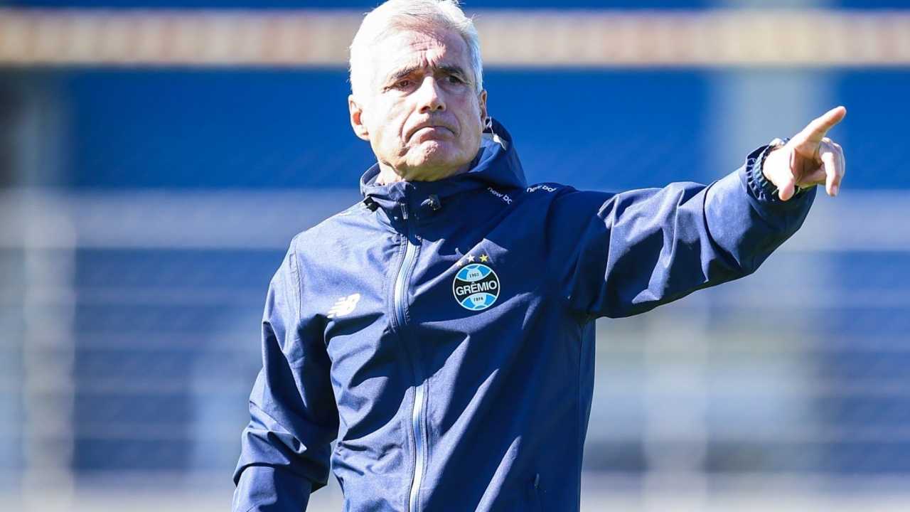Grêmio inicia semana decisiva com Sul-Americana e Brasileirão pela frente