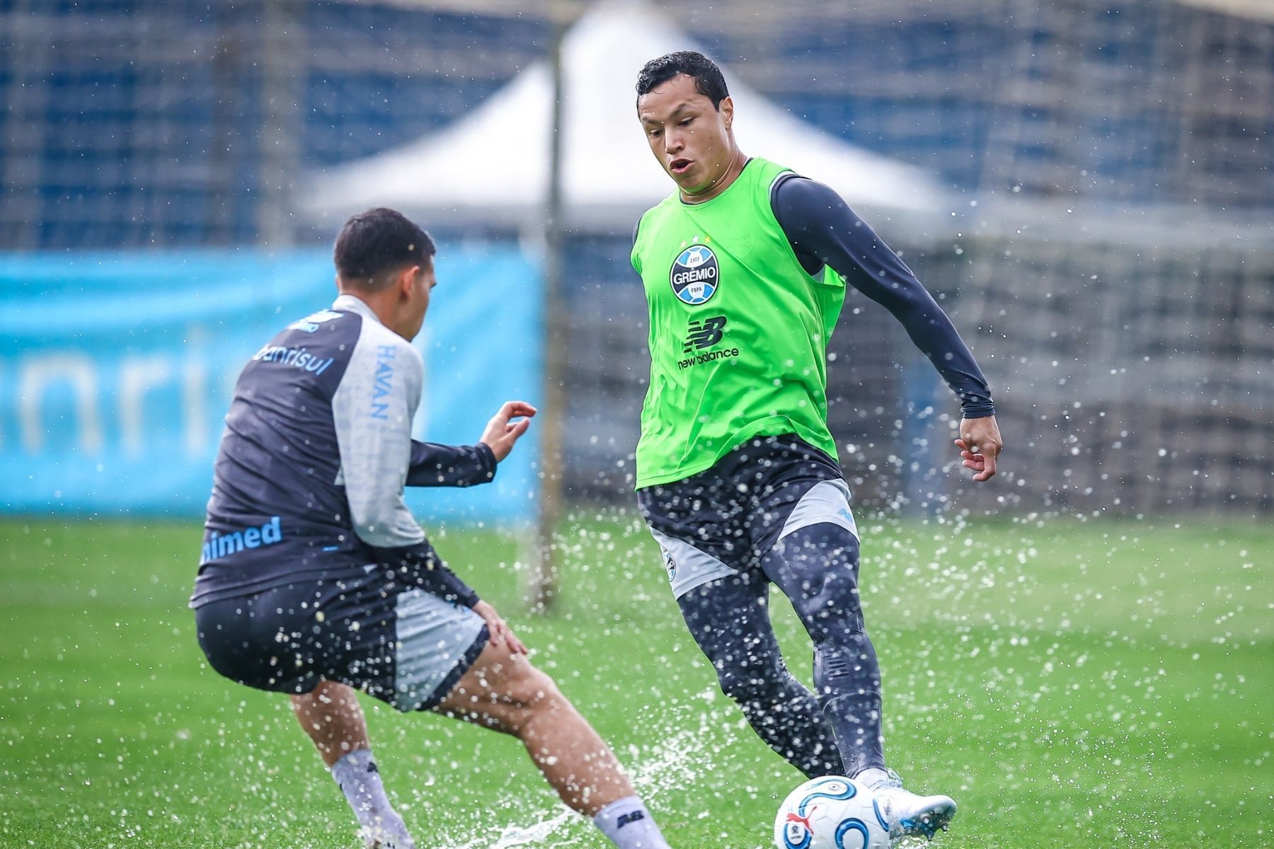 Grêmio prepara retorno de Marlon após grave lesão; veja previsão