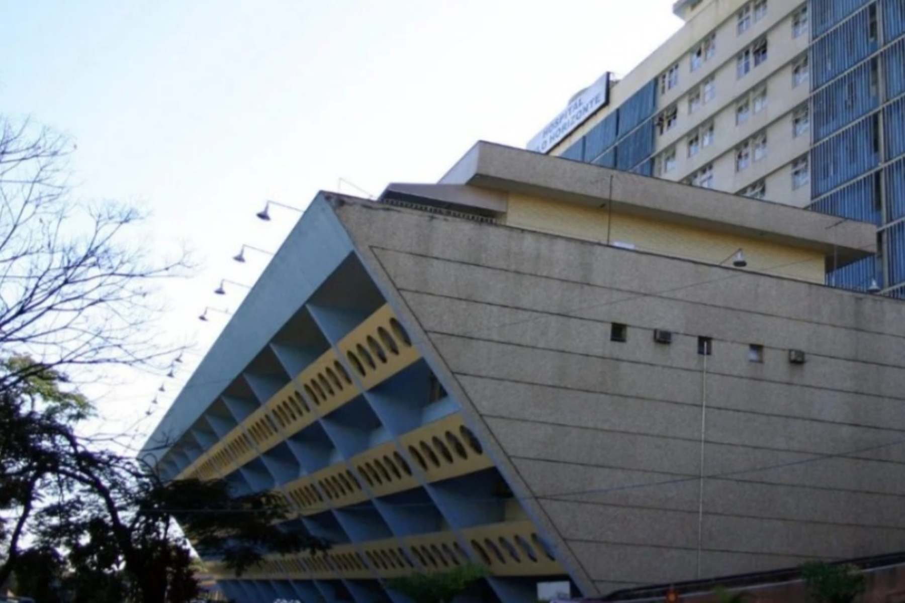 Hospital Belo Horizonte suspende temporariamente atendimentos de pronto-socorro