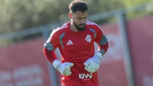 Sem Rochet, Inter divulga relacionados para duelo com Athletico-PR pelo Brasileiro