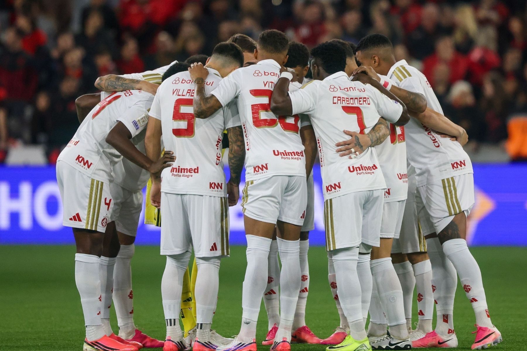 Inter enfrenta sequência 'ingrata' de jogos para tentar espantar crise